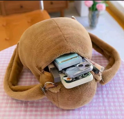 Mochila Peluche Capibara Con Adorno